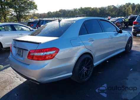 2010 Mercedes-Benz E 350 4Matic из США, поврежденный, VIN WDDHF8HB7AA065077